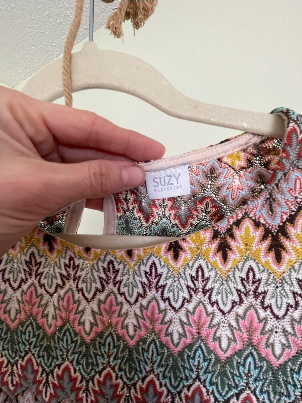 Multicolor Chevron Pattern Long Sleeve Top - Picture 3 of 3
